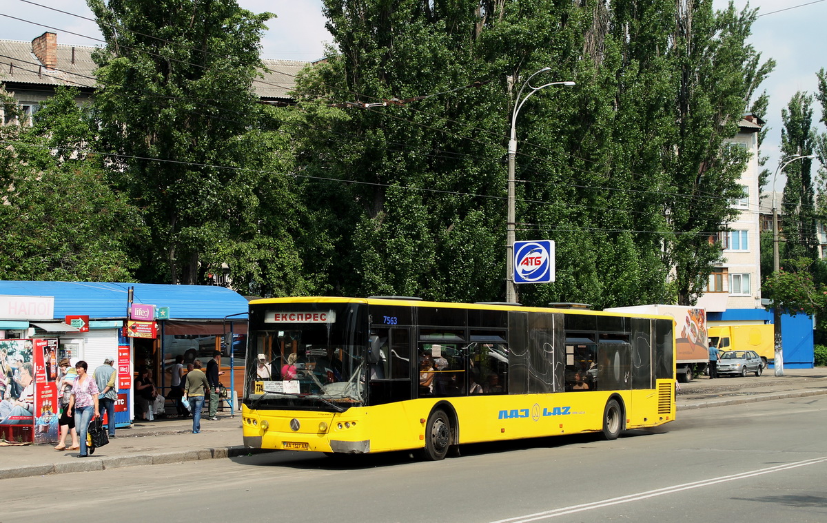 Kyjev, LAZ A191F0 č. 7563