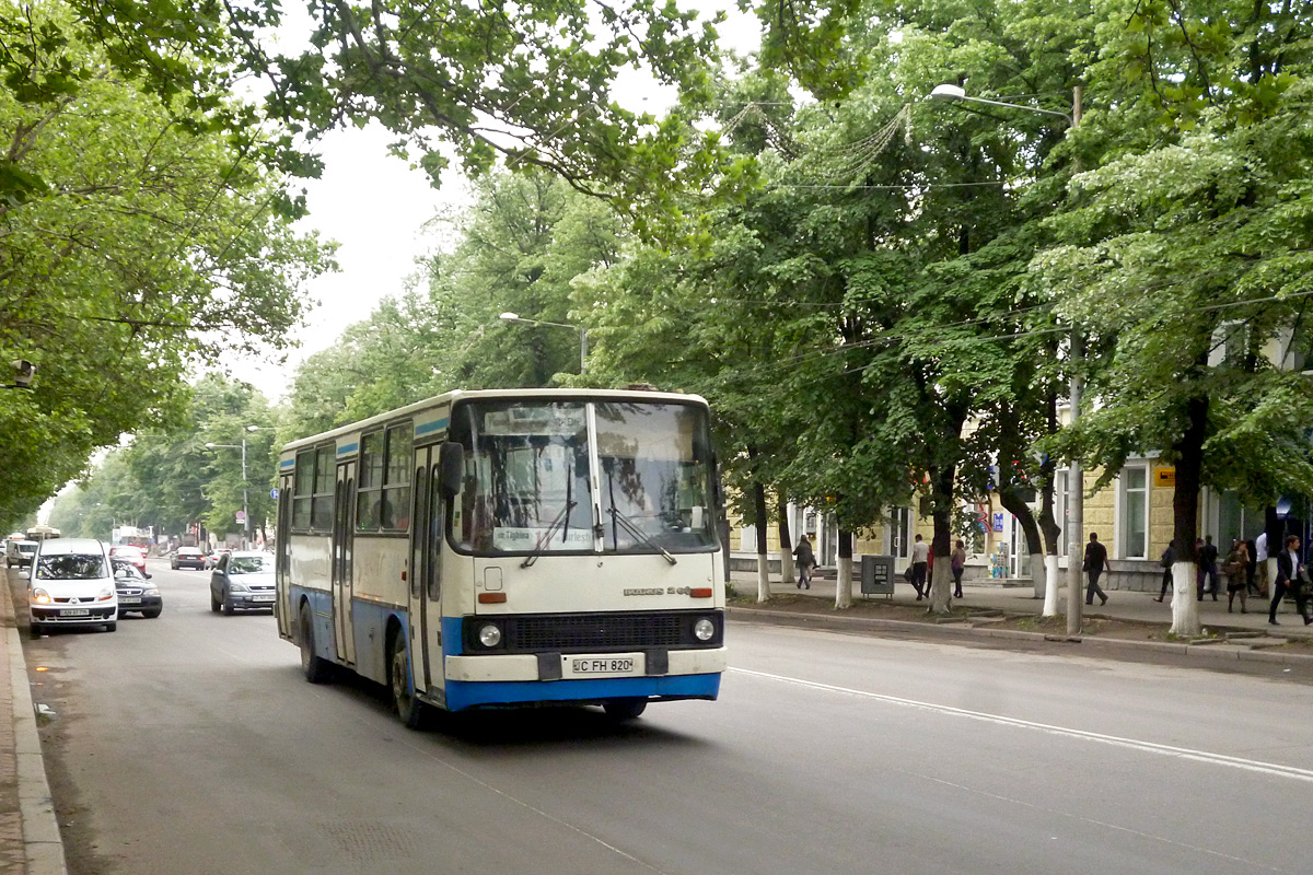 Chisinau, Ikarus 260.50 # 043