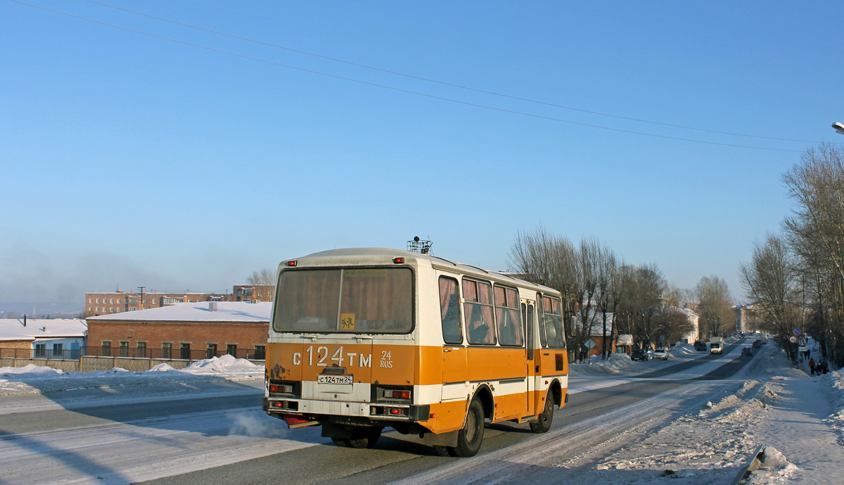 Назарово, PAZ-3205-110 (32050R) № С 124 ТМ 24