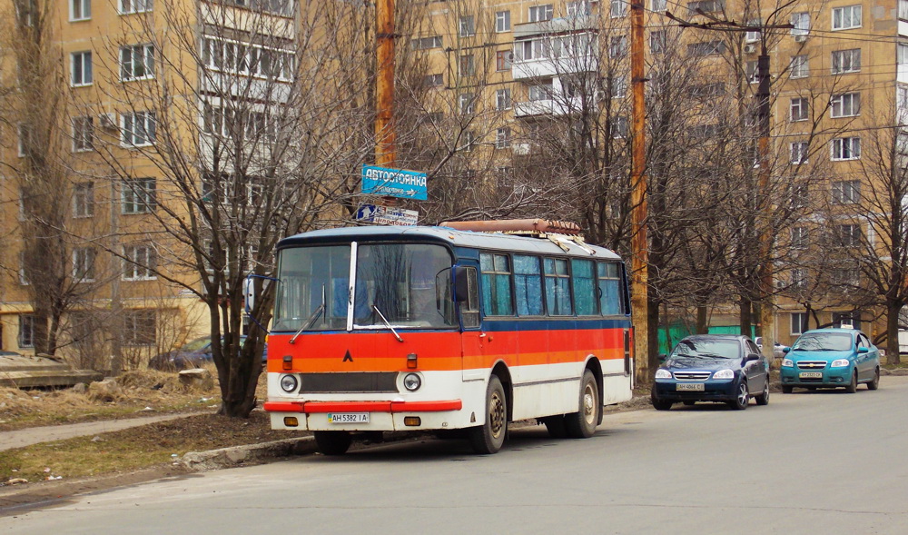 Donetsk, LAZ-695Н č. АН 5382 ІА