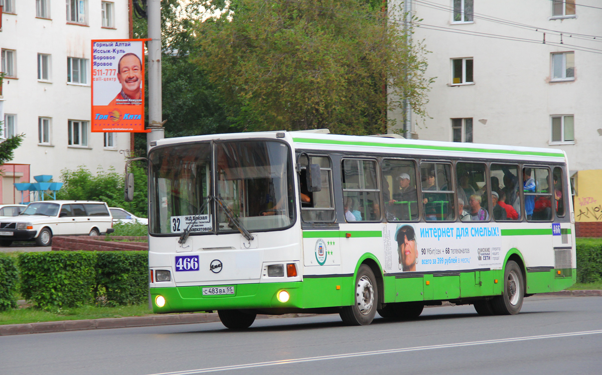 Omsk, LiAZ-5256.45 č. 466