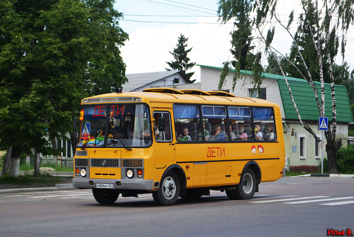 Bryansk, PAZ-32053-70 (3205*X) No. М 004 ВТ 32