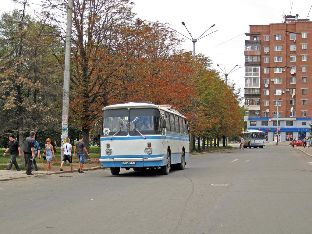 Gorlovka, LAZ-695Н č. АН 9591 АТ