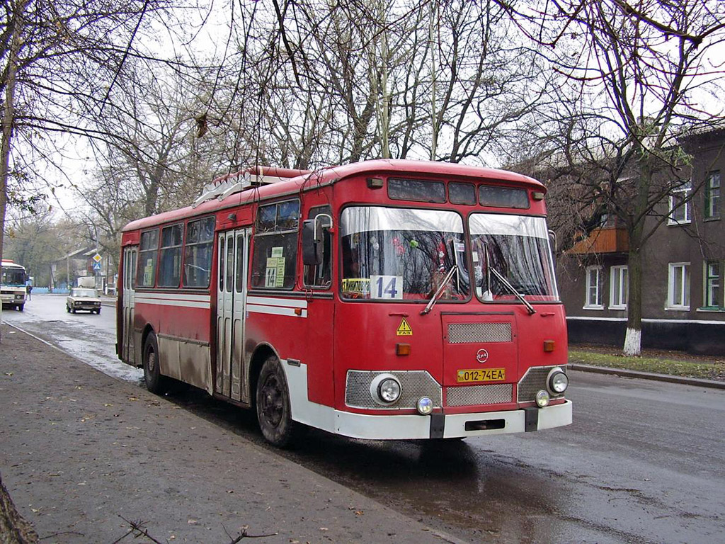 Gorlovka, LiAZ-677М # 012-74 ЕА