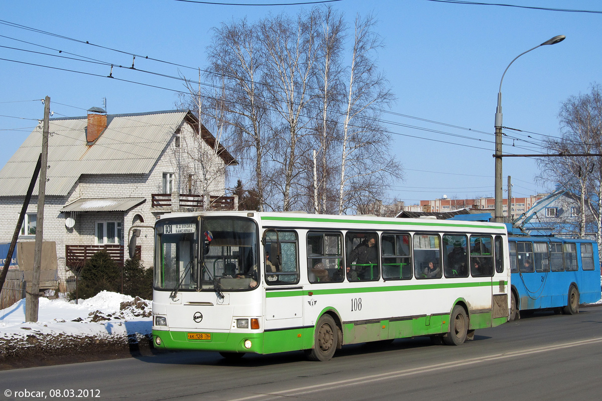 Rybinsk, LiAZ-5256.45 # 108