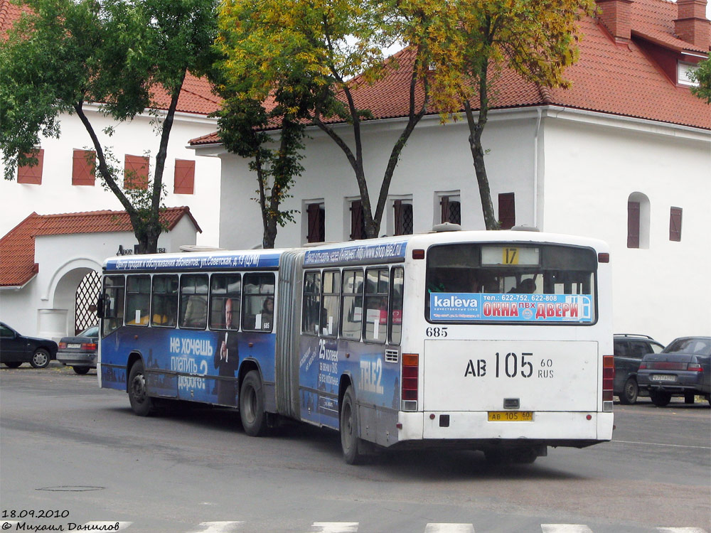 Pskov, Mercedes-Benz O345 G №: 685