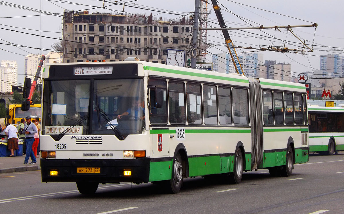 Moscow, Ikarus 435.17A № 18235