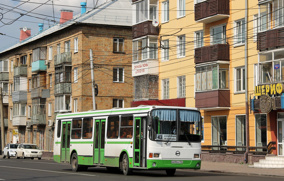 Krasnoyarsk, LiAZ-5256.45 № В 690 КХ 124