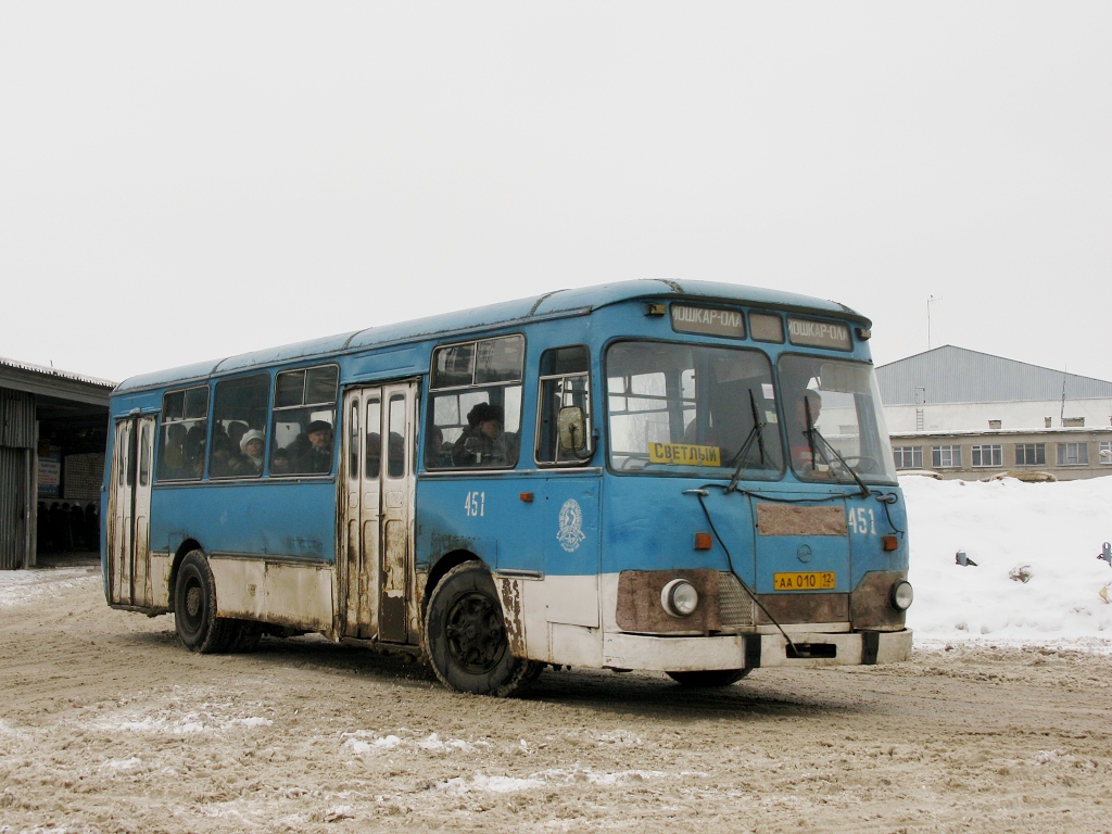 Yoshkar-Ola, ЛиАЗ-677М (ЯАЗ) # 451