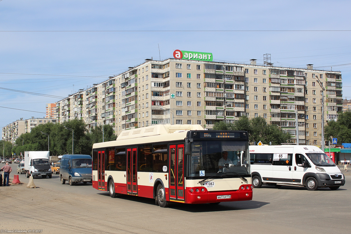 Челябинск, ЛиАЗ-5292.71 № 082