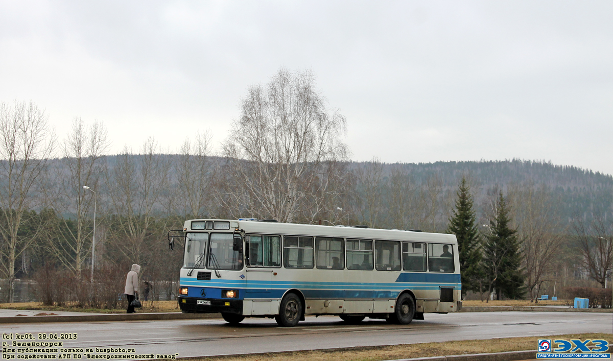 Zelenogorsk, LAZ-52523А # К 942 КМ 24