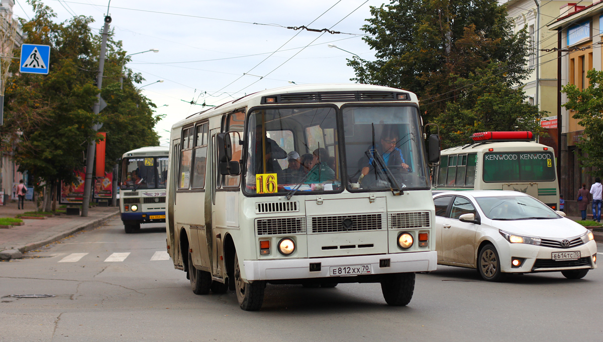 Tomsk, PAZ-32054 (40, K0, H0, L0) Nr. Е 812 ХХ 70