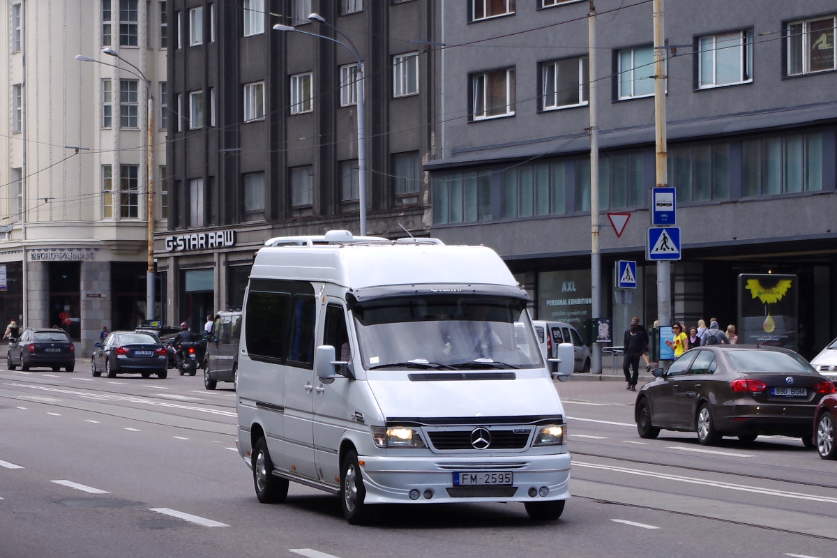 Riga, Mercedes-Benz Sprinter 212D # FM-2595