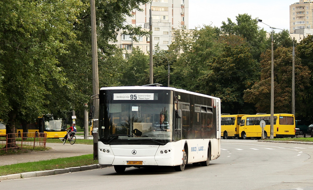 Kyiv, LAZ A183D1 No. 7270
