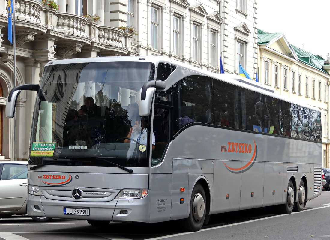 Szczebrzeszyn, Mercedes-Benz Tourismo 17RHD-II L # LU 3929U