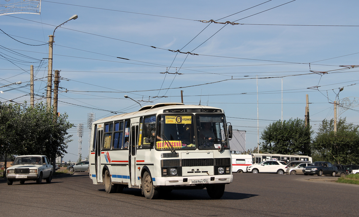 Krasnojarsk, PAZ-4234 č. М 069 ВХ 124