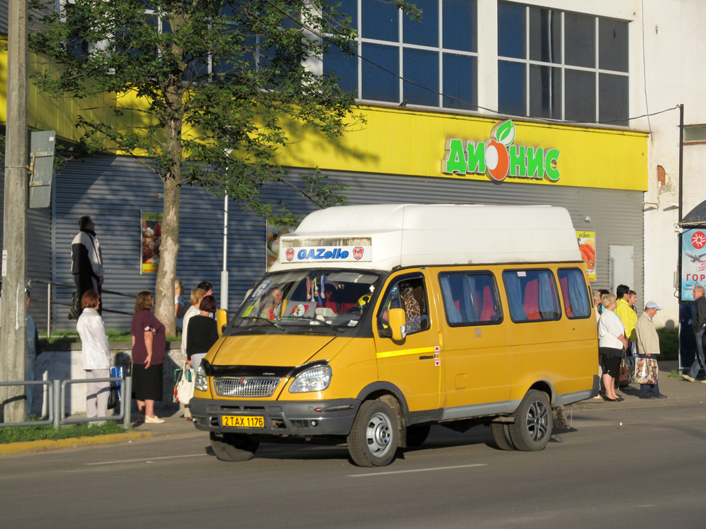 Polotsk, GAZ-322133 # 2ТАХ1176