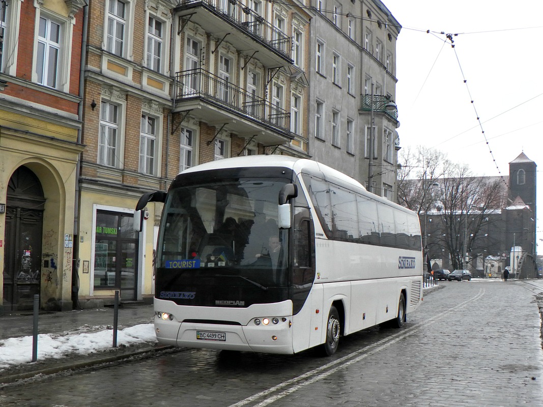 Lviv, Neoplan N2216SHD Tourliner SHD č. ВС 4499 СН