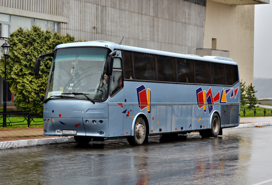 Bryansk, Bova Futura FHD 13.380XE # М 911 ЕС 32