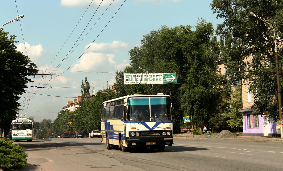 Кривий Ріг, Ikarus 256.74 № АЕ 4040 АА