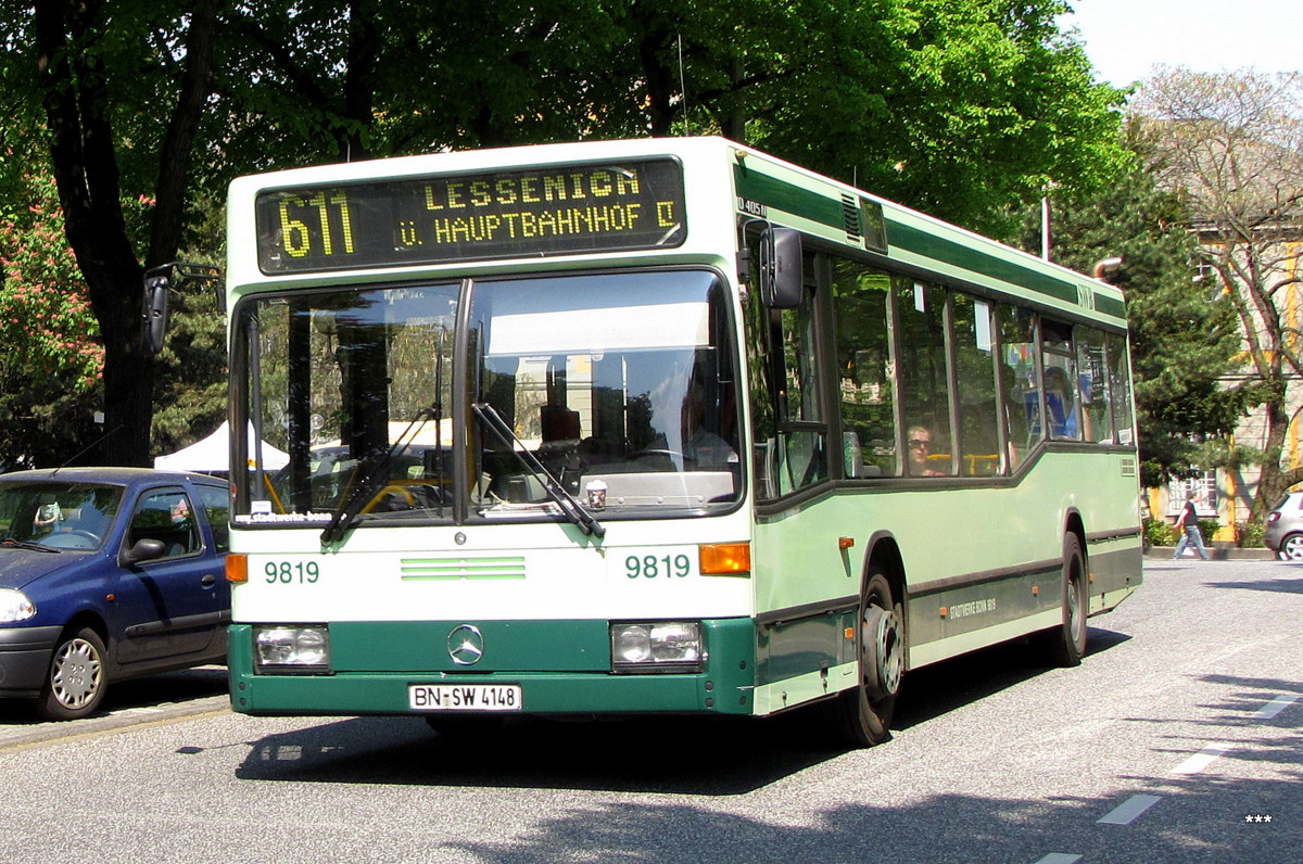 Bonn, Mercedes-Benz O405N2 # 9819