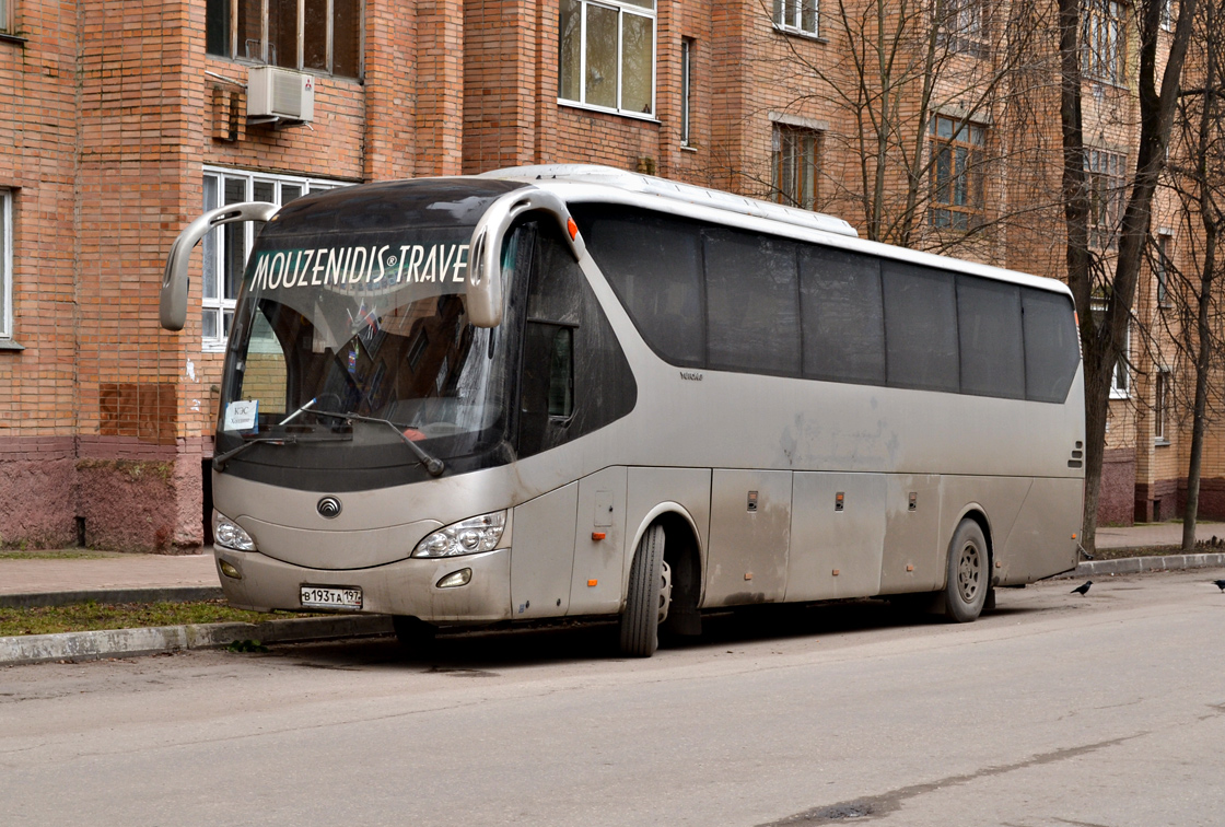 Moscow, Yutong ZK6129H № В 193 ТА 197