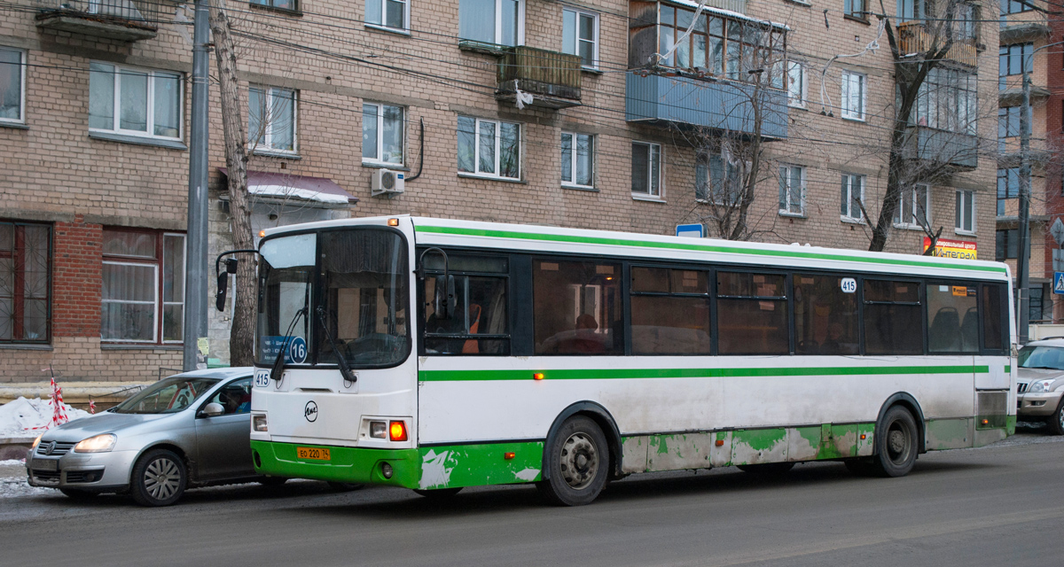 Челябинск, ЛиАЗ-5256.53 № 415