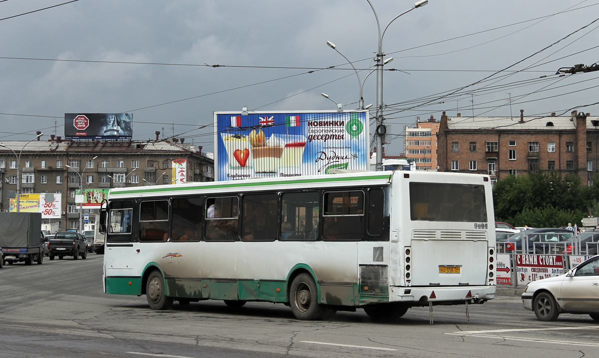 Новосибирск, ЛиАЗ-5256.35 № КО 058 54