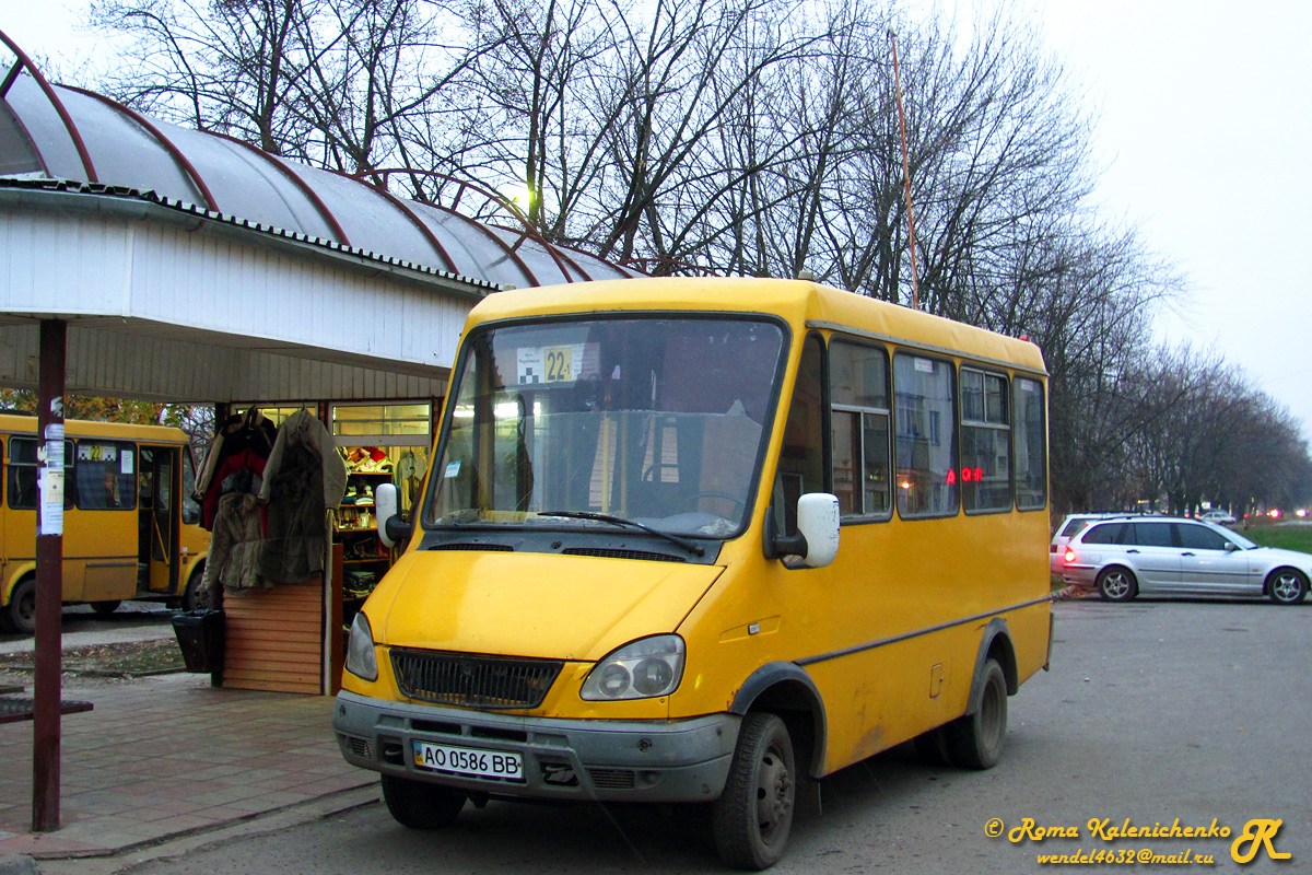 Uzhhorod, BAZ-2215 