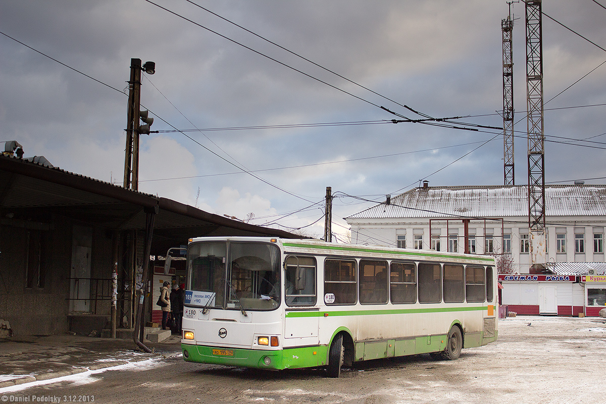 Челябинск, ЛиАЗ-5256.25 № 180