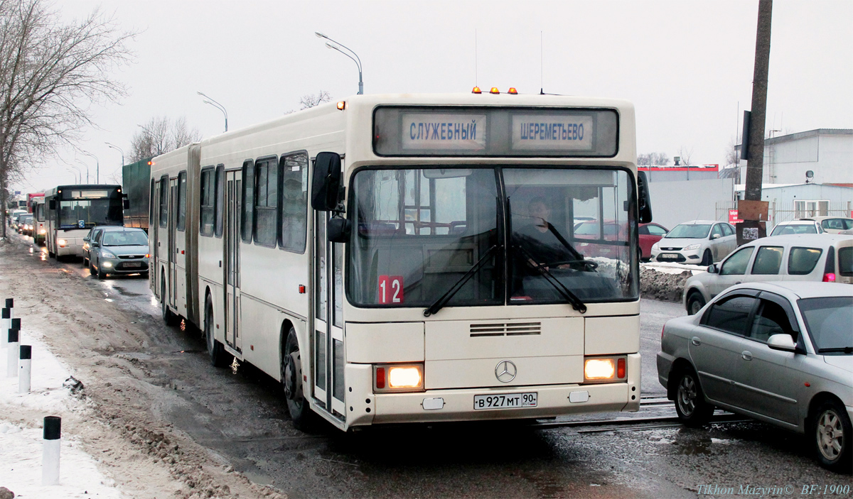 Khimki, GolAZ-AKA-6226 # В 927 МТ 90