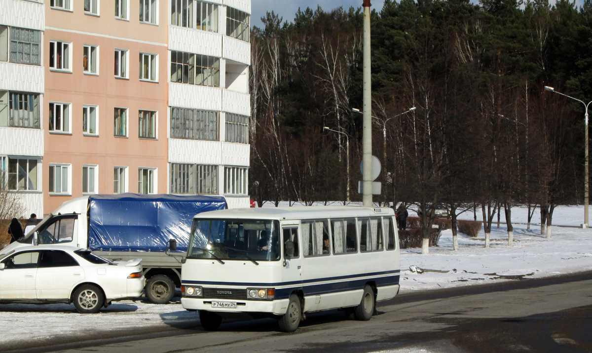 Zheleznogorsk (Krasnoyarskiy krai), Toyota Coaster # Р 746 МХ 24