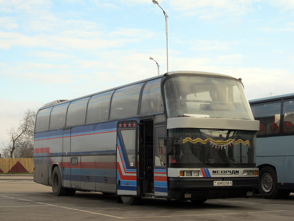 Molodechno, Neoplan N117 Spaceliner # АМ 5318-5
