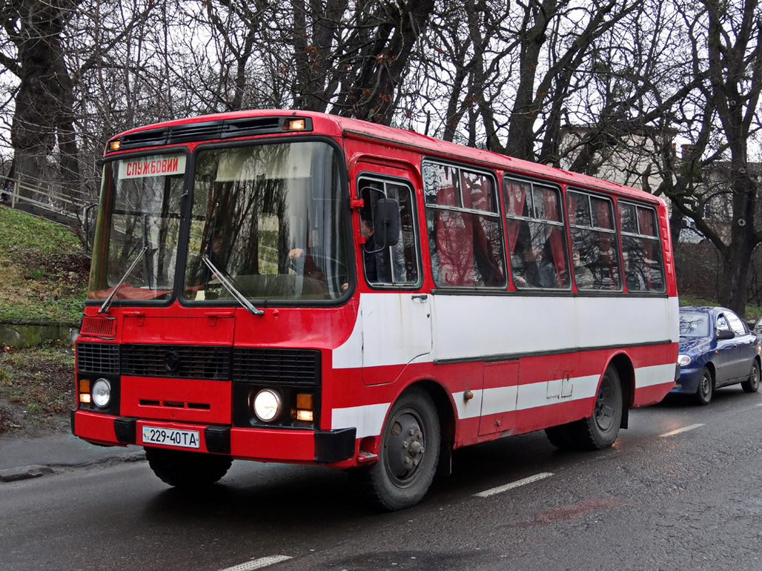 Lviv, PAZ-3205 nr. 229-40 ТА