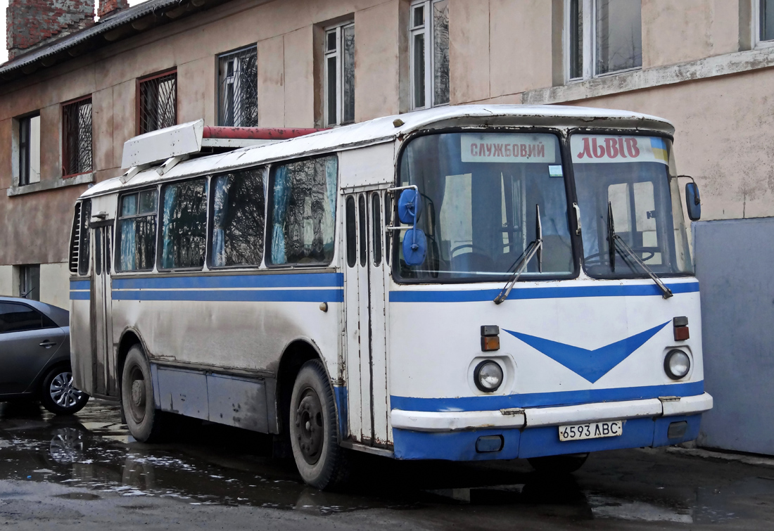 Lviv, LAZ-695Н # 6593 ЛВС