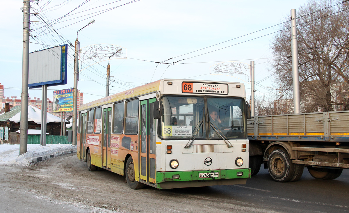 Krasnoyarsk, LiAZ-5256.00 # К 945 ЕХ 124