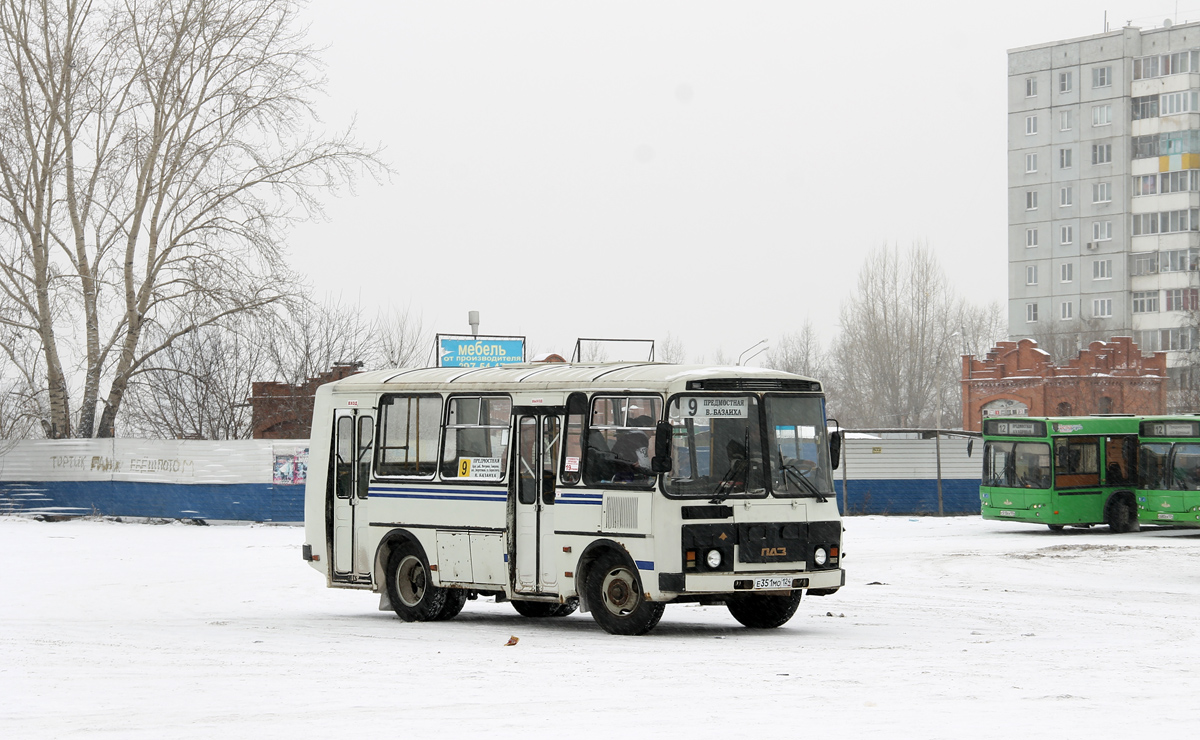 Krasnoyarsk, PAZ-32054 (40, K0, H0, L0) # Е 351 МО 124