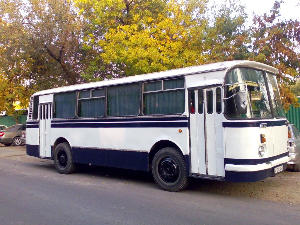 Almaty, LAZ-695Н # A 332 KEO
