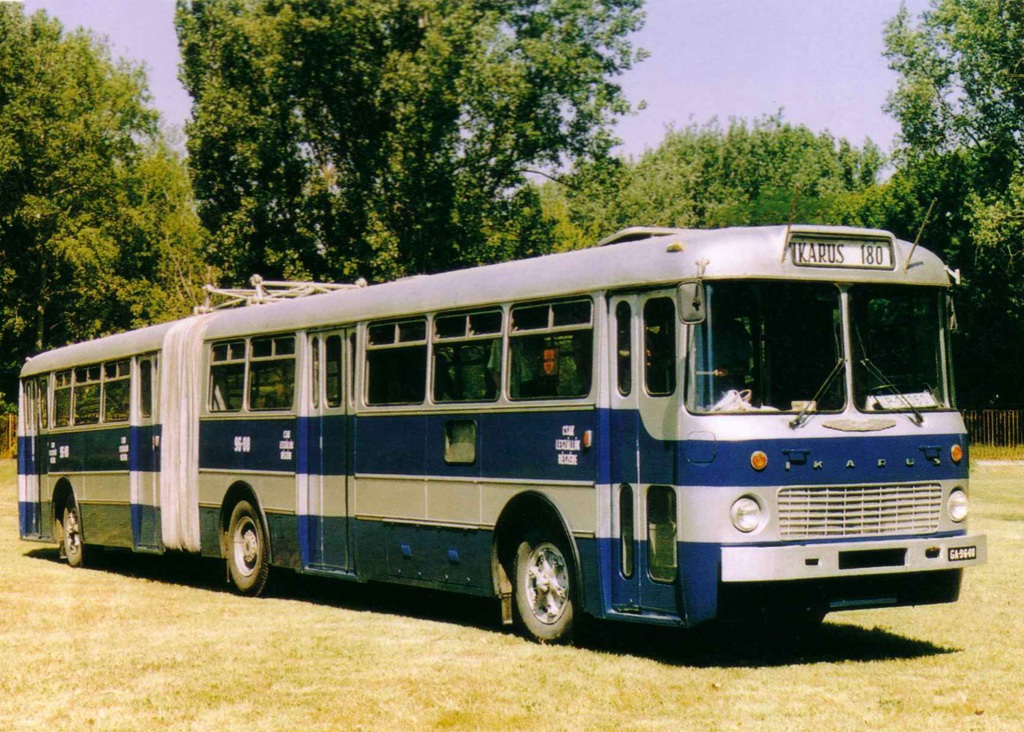Macaristan, other, Ikarus 180.72 No. 96-00
