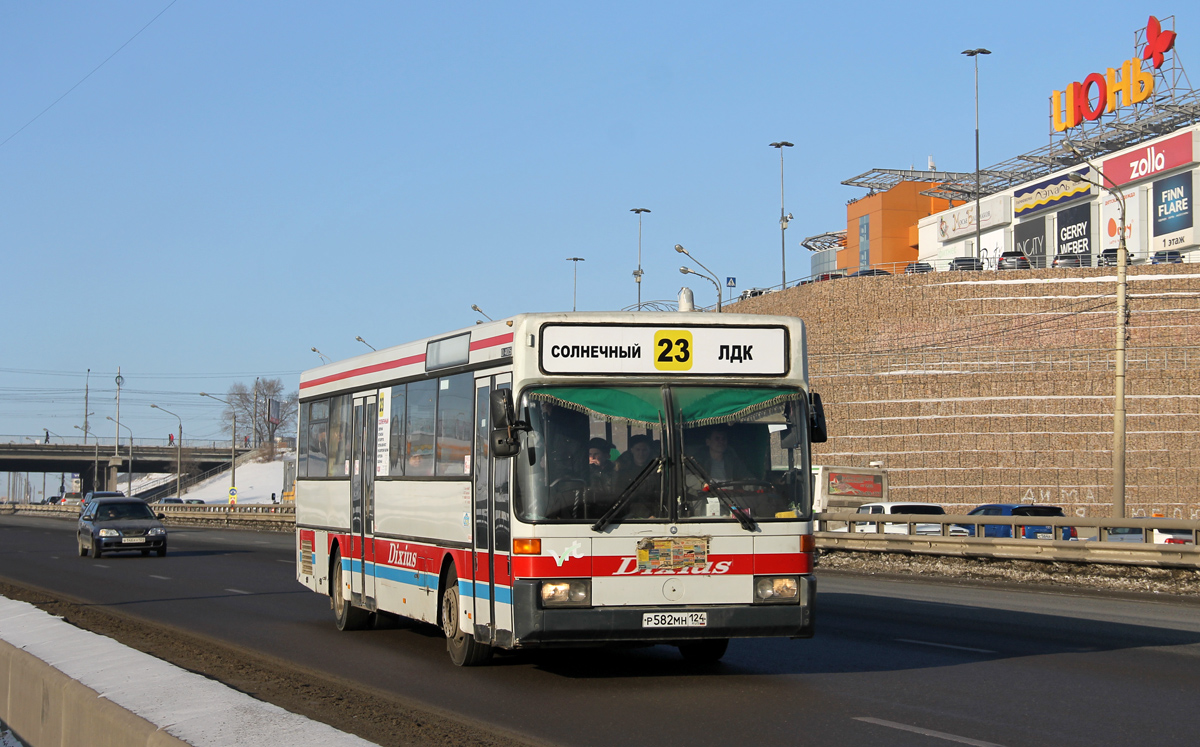 Krasnoyarsk, Mercedes-Benz O405 # Р 582 МН 124