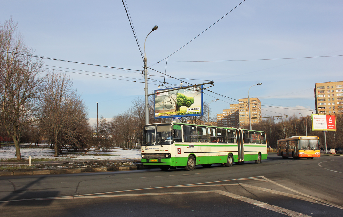 Moscú, Ikarus 280.33M # 09479