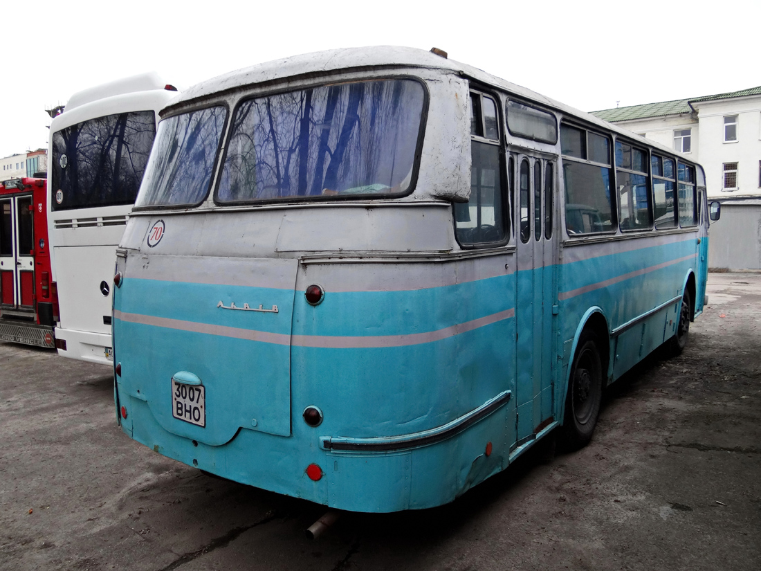 Lutsk, LAZ-695М # 3007 ВНО