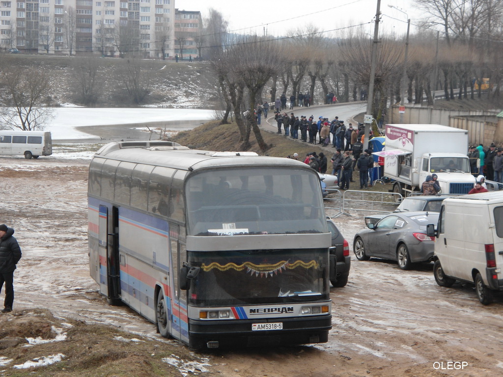 Molodechno, Neoplan N117 Spaceliner # АМ 5318-5