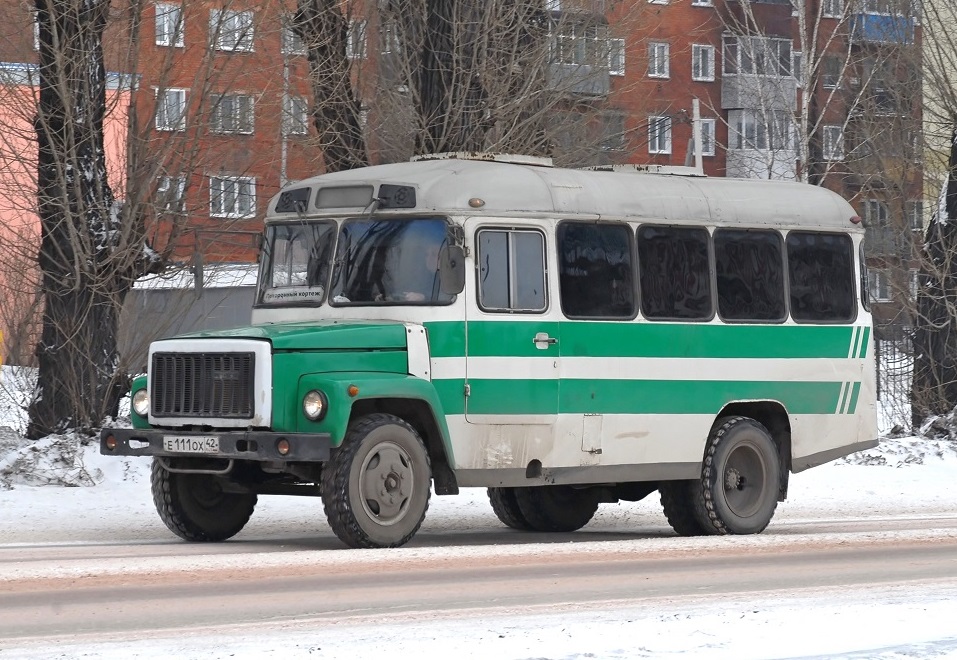 Kiselyovsk, KAvZ-3976 nr. Е 111 ОХ 42