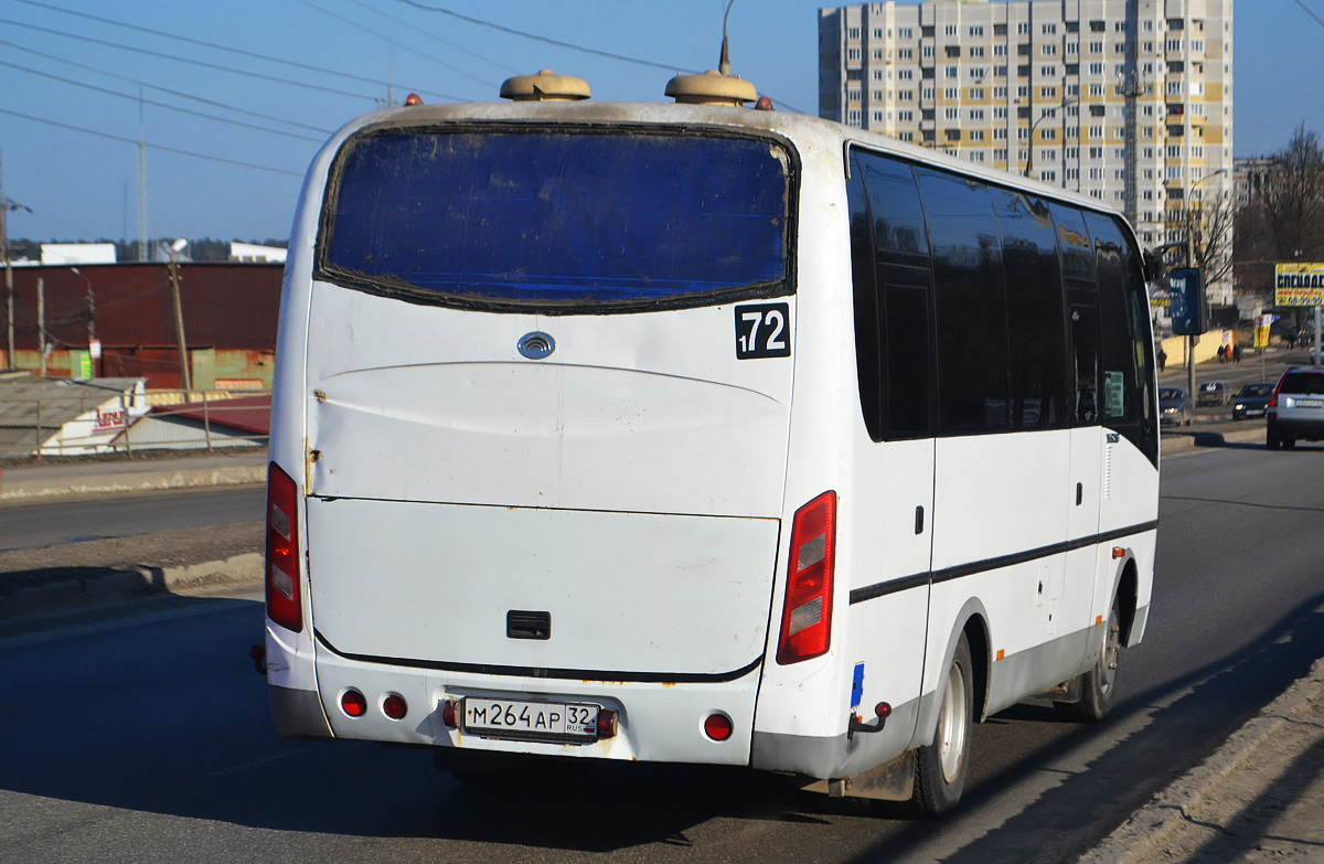 Bryansk, Yutong ZK6737D No. М 264 АР 32