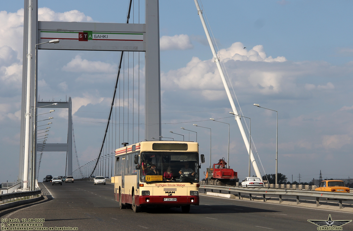 Semey, MAN 888 SÜ242 # F 238 UBM