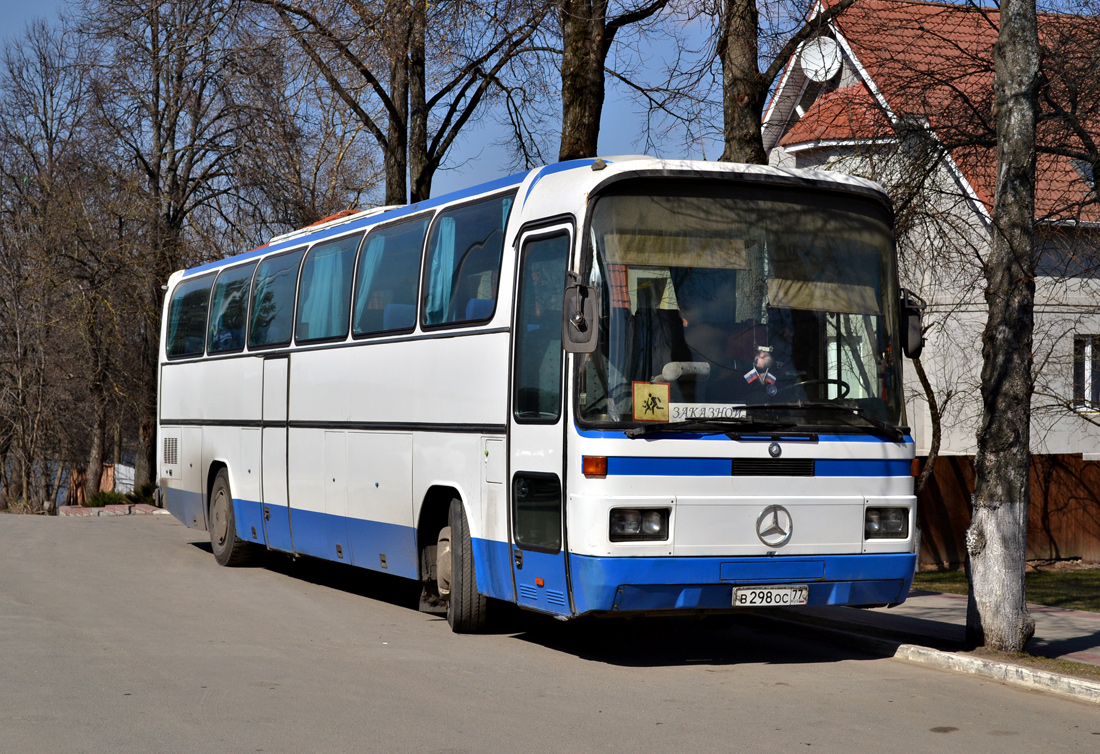 Moscow, Mercedes-Benz O303-15RHD # В 298 ОС 77