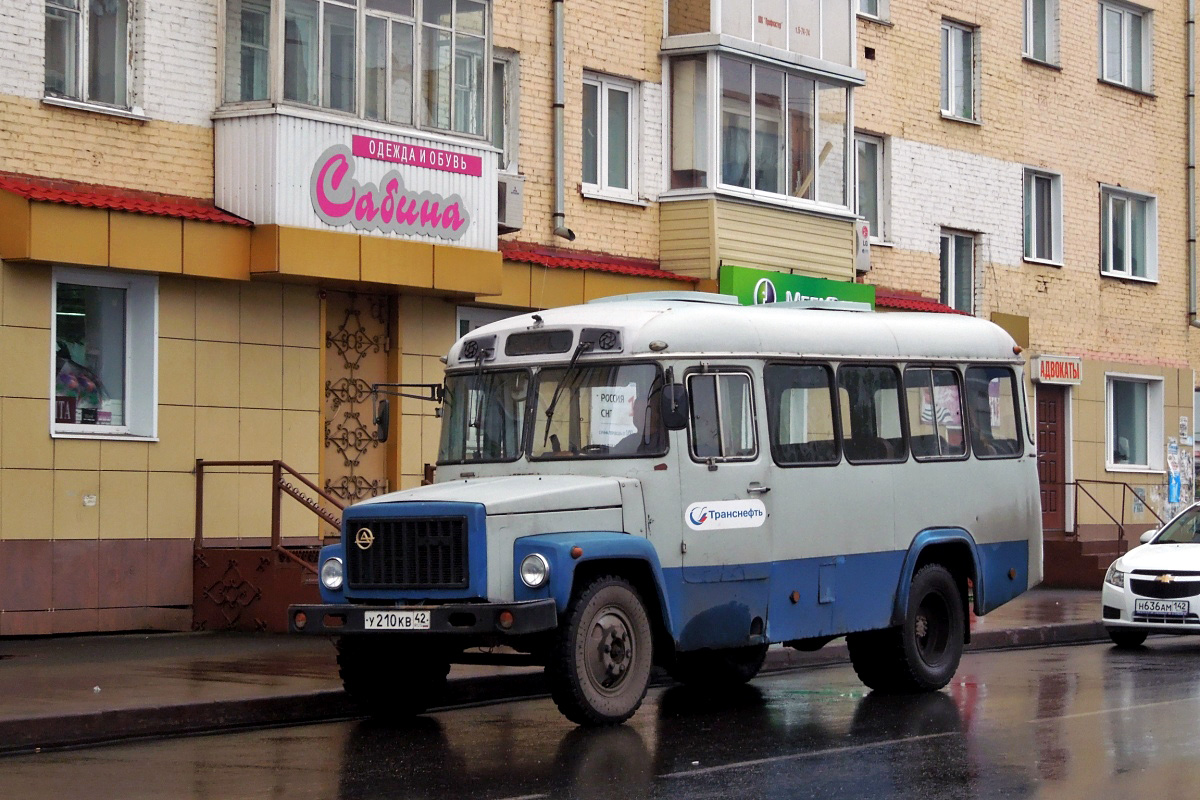 Anzhero-Sudzhensk, KAvZ-3976 # У 210 КВ 42