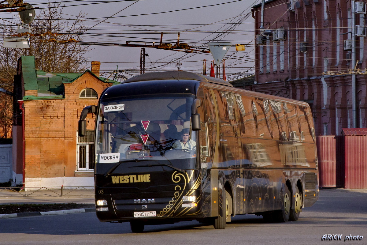 Moscow, MAN R08 Lion's Top Coach RHC414 # С 985 ЕУ 197