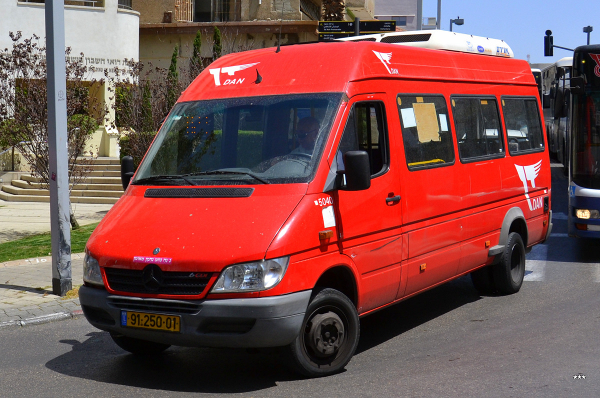 Tel-Aviv, Mercedes-Benz Sprinter 416CDI No. 5040